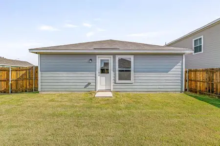 New construction Single-Family house 1408 Silver Spruce Ln, Fort Worth, TX 76140 plan Chestnut II - image