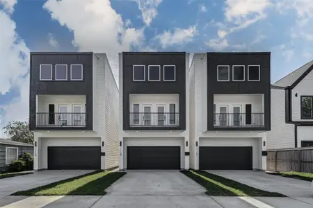 New construction Single-Family house 7115 England St, Unit B, Houston, TX 77021 - image