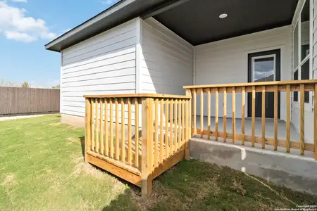 New construction Multi-Family house 5123 Cindy Br, San Antonio, TX 78253 - image 4