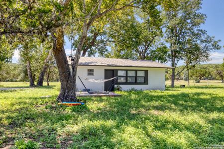 New construction Single-Family house 132 Sherman Ln, Leakey, TX 78873 - image