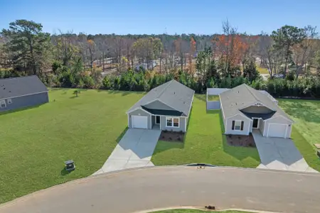 New construction Single-Family house 7118 Woodline Dr Sw, Sunset Beach, NC 28468 plan Vantage - image