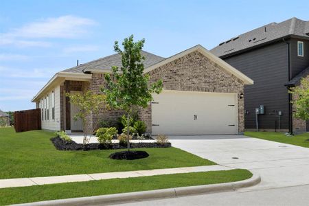 New construction Single-Family house 1713 Edgeway Dr, Aubrey, TX 76227 plan Cottonwood - image