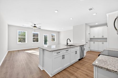 New construction Townhouse house 562 Madison St, Unit 110, Commerce, GA 30529 - image 8