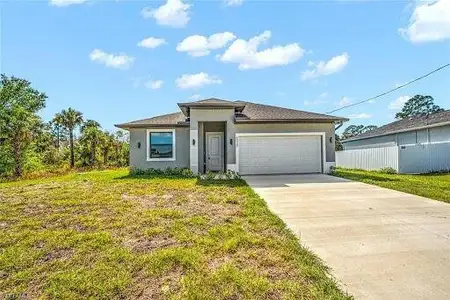New construction Single-Family house 9006 S Castle Cir, Labelle, FL 33935 - image