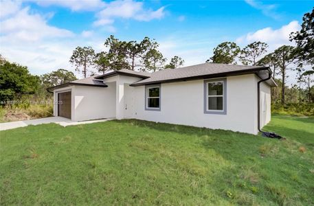 New construction Single-Family house 2109 Jefferson Ave, Alva, FL 33920 - image