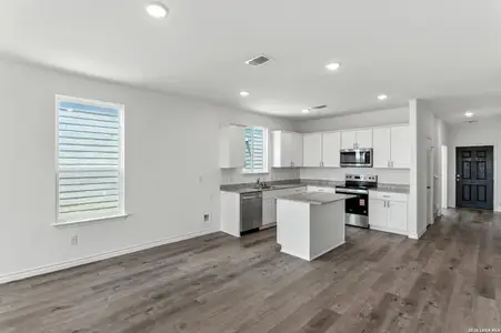 New construction Single-Family house 1203 Los Mochis Ave, Converse, TX 78109 plan Dinero - image 13