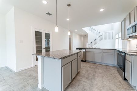 New construction Single-Family house 117 Lina Wy, Seguin, TX 78155 plan Blanco - image 7