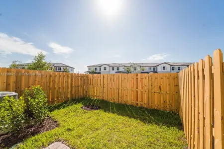 New construction Townhouse house 2620 Se 28Th Dr, Homestead, FL 33035 - image
