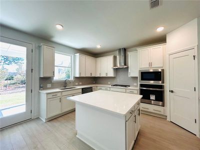 New construction Single-Family house 314 Red Wood Ln, Hoschton, GA 30548 plan Emerson - image 4