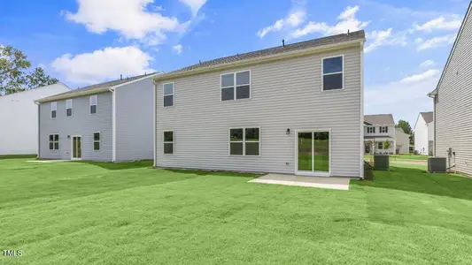 New construction Single-Family house 68 Lone Star Dr, Lillington, NC 27546 plan Hayden - image