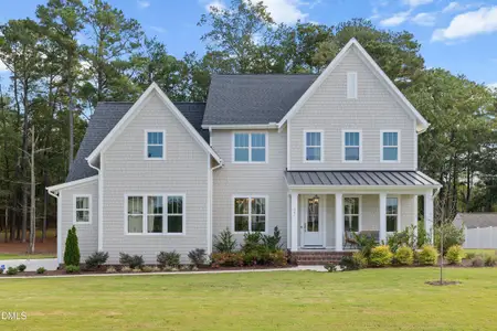 New construction Single-Family house 807 Crimson Ridge Trl, Fuquay Varina, NC 27526 - image