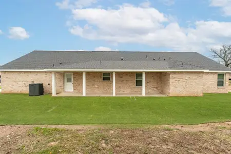 New construction Single-Family house 113 Aslan Rd, Poolville, TX 76487 null- photo 5 5