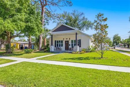 New construction Single-Family house 494 39Th Ave N, St. Petersburg, FL 33704 - image
