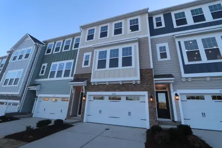 New construction Townhouse house 2721 Hunter Woods Dr, Apex, NC 27502 Kensington - Front Entry Townhomes- photo 56 56