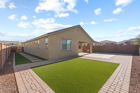 New construction Single-Family house 8828 S 167Th Lane, Goodyear, AZ 85338 - photo 2 2