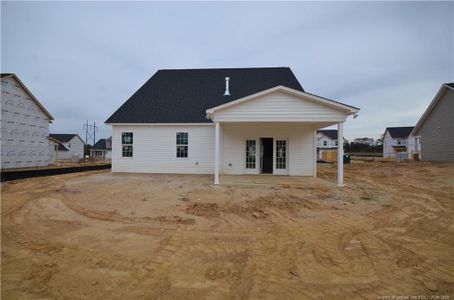 New construction Single-Family house 1715 Man-O-War Dr, Hope Mills, NC 28348 - image