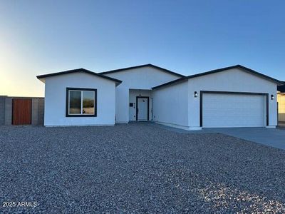 New construction Single-Family house 15604 S Cherry Hills Dr, Arizona City, AZ 85123 - image