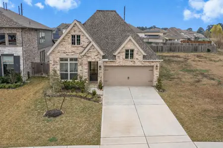 New construction Single-Family house 18846 Halter Meadow Trl, Tomball, TX 77377 plan Design 2410W - image