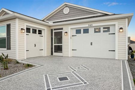 Custom painted lanai, and driveway.