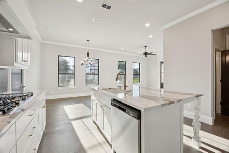 New construction Condo house 305 Sunset Ln, Unit 101, Fort Worth, TX 76114 - image 6