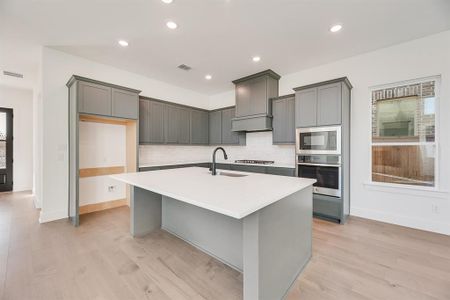 New construction Single-Family house 1513 Kinglet Pl, Celina, TX 75009 plan Danbury - SH 3104 - image 13