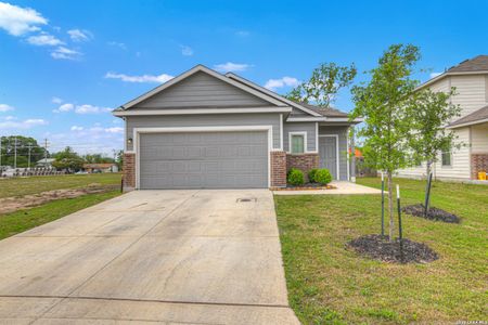 New construction Single-Family house 621 Kulpa Cross, Seguin, TX 78155 - image