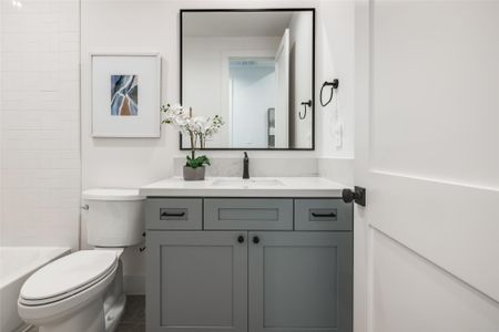 New construction Single-Family house 2323 Richton St, Houston, TX 77098 - image 18