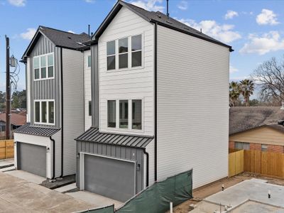 New construction Single-Family house 267 De Boll St, Houston, TX 77022 - image 3