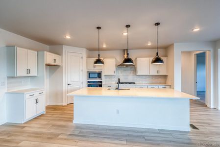 New construction Single-Family house 3818 N Duquesne St, Aurora, CO 80019 Brinnon II- photo 8 8