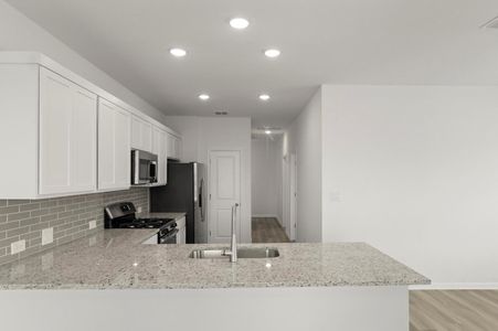 New construction Single-Family house 1624 Esplanade Pkwy, San Marcos, TX 78666 plan Moda - image 7