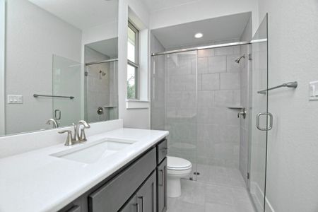 New construction Single-Family house 3301 Emerald Lake Path, Georgetown, TX 78628 plan Sapphire - image 15
