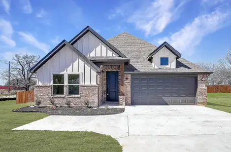 New construction Single-Family house 1012 Cornerstone, Poolville, TX 76487 null- photo 0