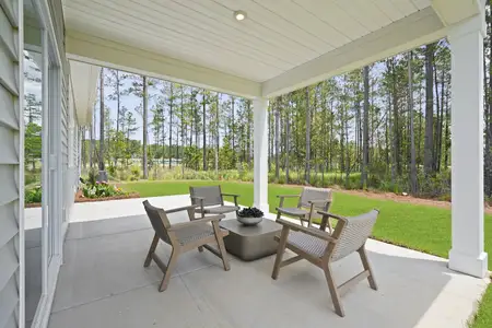 New construction Single-Family house 1211 Evening Walk Ne, Winnabow, NC 28479 plan Quentin - image