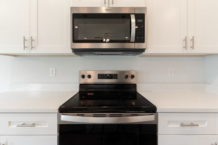 New construction Single-Family house 6108 Mildreds Wy, Crestview, FL 32563 plan Maybell I - image 16