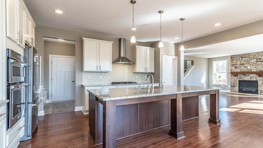 New construction Single-Family house 26 Lindsey Rd, Jackson, MI 49201 plan The Chesterfield - image 12