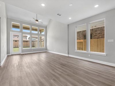 New construction Single-Family house 9622 Poinsettia Haven Ln, Richmond, TX 77407 plan Cormorant - image 8