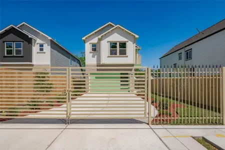 New construction Single-Family house 8634 Allwood St, Houston, TX 77016 - image
