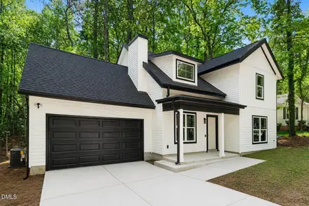 New construction Single-Family house 812 Shady Ln, Sanford, NC 27332 - image