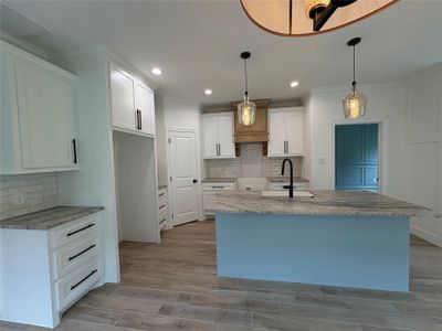New construction Single-Family house 110 Cove Place Ct, Conroe, TX 77356 - image 7