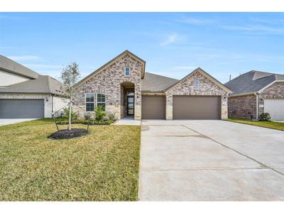 New construction Single-Family house 1831 Tioga View Dr, Rosharon, TX 77583 plan The George B - image
