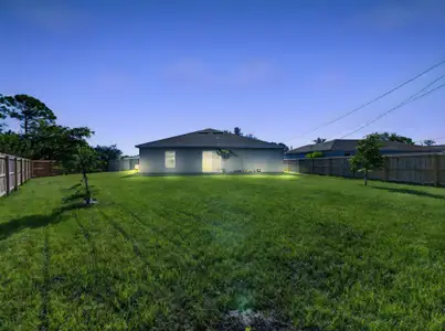 New construction Single-Family house 1716 Sw Palermo Rd, Port Saint Lucie, FL 34987 - image