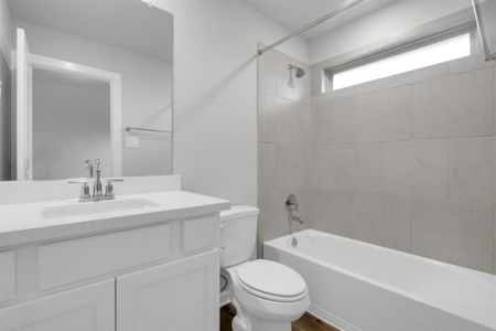 New construction Single-Family house 149 Angelina Trl, Mont Belvieu, TX 77535 plan Mallorca - image 10