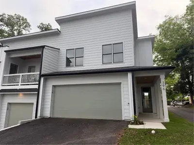 New construction Townhouse house 396 Forrest Ave, Gainesville, GA 30501 null- photo 0