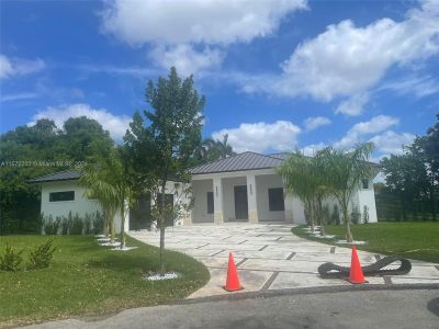 New construction Single-Family house 18645 Sw 294 Ter, Homestead, FL 33030 - photo 0