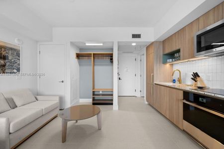 New construction Condo house 159 Ne 6Th St, Unit 3512, Miami, FL 33132 - image 5