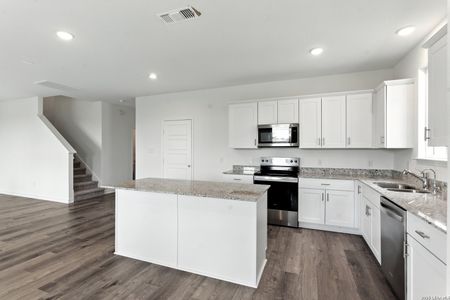 New construction Single-Family house 5159 Bay Breeze, San Antonio, TX 78245 plan Sandalwood - image 9