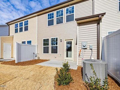 New construction Townhouse house 40 Lavender Ln, Clayton, NC 27520 Litchfield- photo 46 46