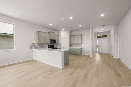 New construction Single-Family house 424 Honeydew Wy, Seguin, TX 78155 plan The 2082 - image 6