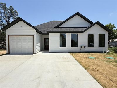 New construction Single-Family house 3505 Brazos River Dr, Granbury, TX 76048 null- photo 0