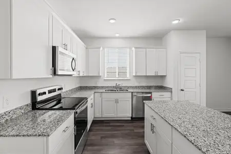 New construction Single-Family house 8207 Brandy Br, San Antonio, TX 78252 plan Sandalwood - image 6